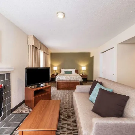 Hawthorn Suites Fort Worth University
