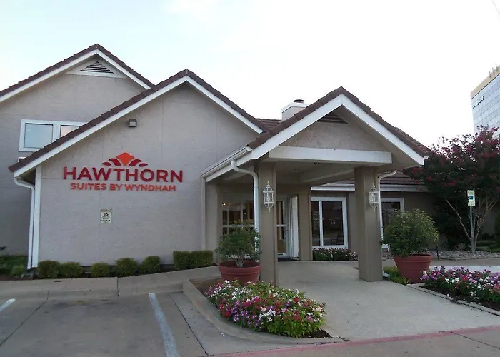 Hawthorn Worth Hotel 3*