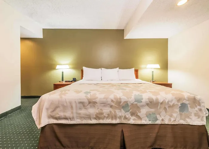 Hawthorn Worth Hotel
